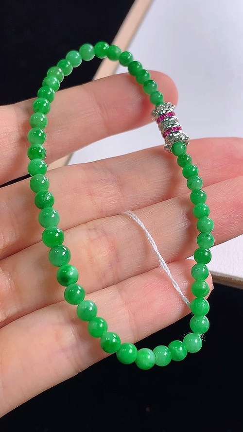 ️冰绿手链，，尺寸:4.6/3.3mm，22