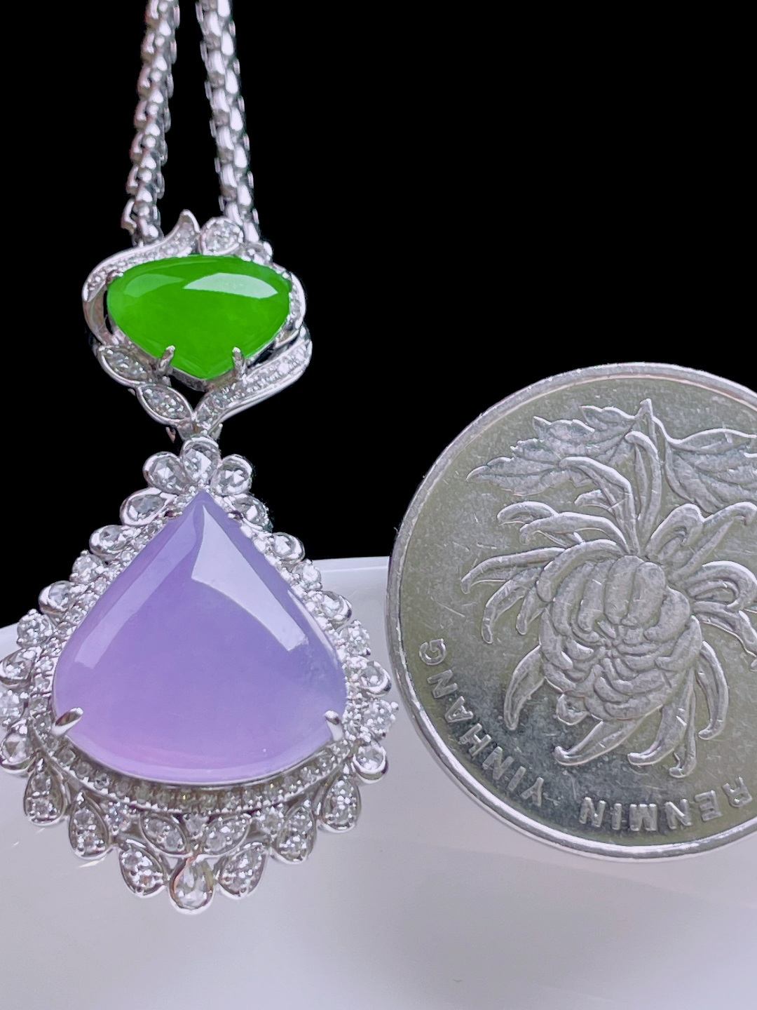 ️ 冰种水滴形，色艳色浓，种老水润，18k金镶嵌：36/19.5/10，裸石：14/14.1