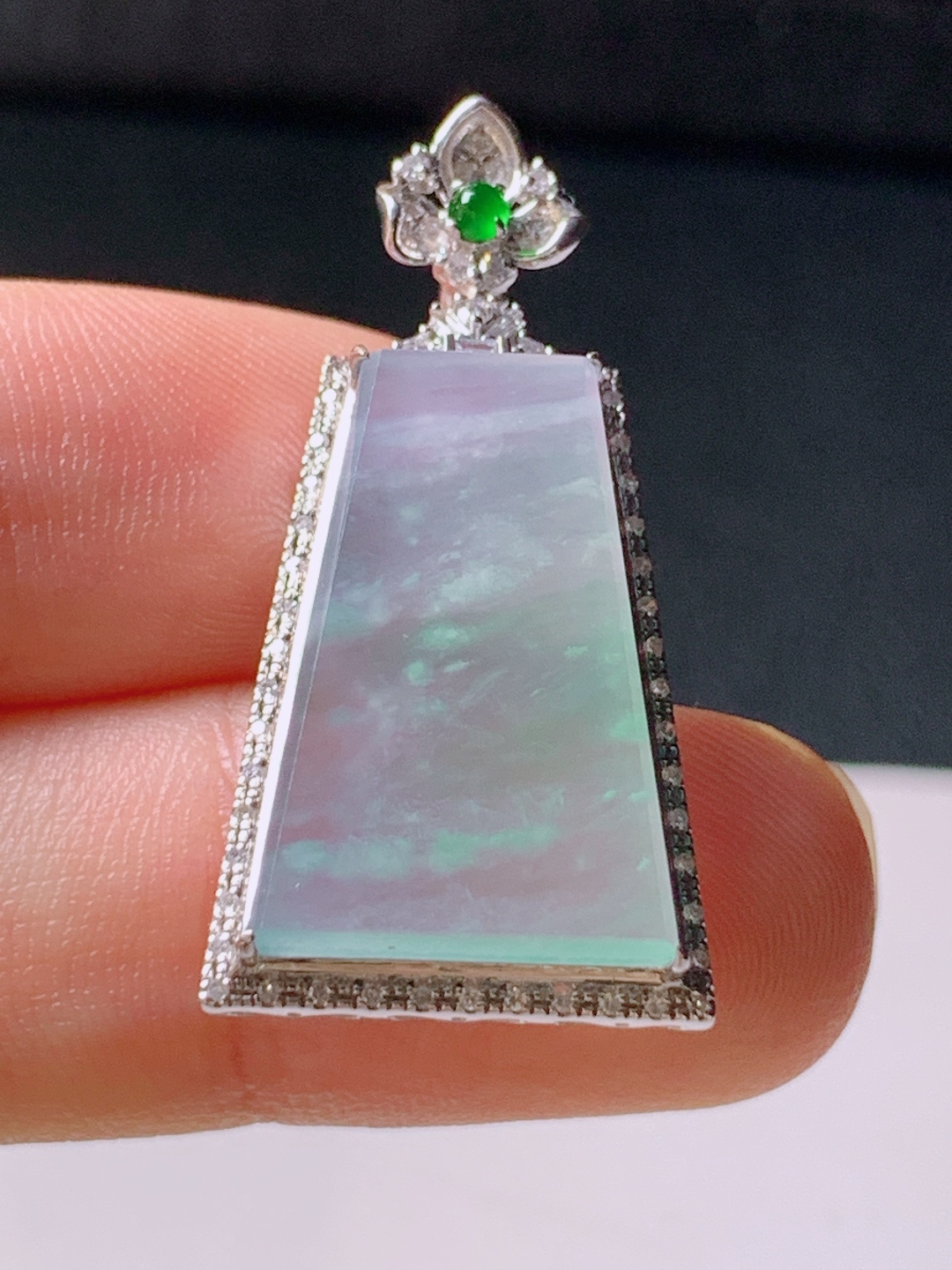 ️ 冰种飘绿无事牌吊坠，无裂通透细腻，裸石19.9-13.3-2.831.3-16.1-6.1