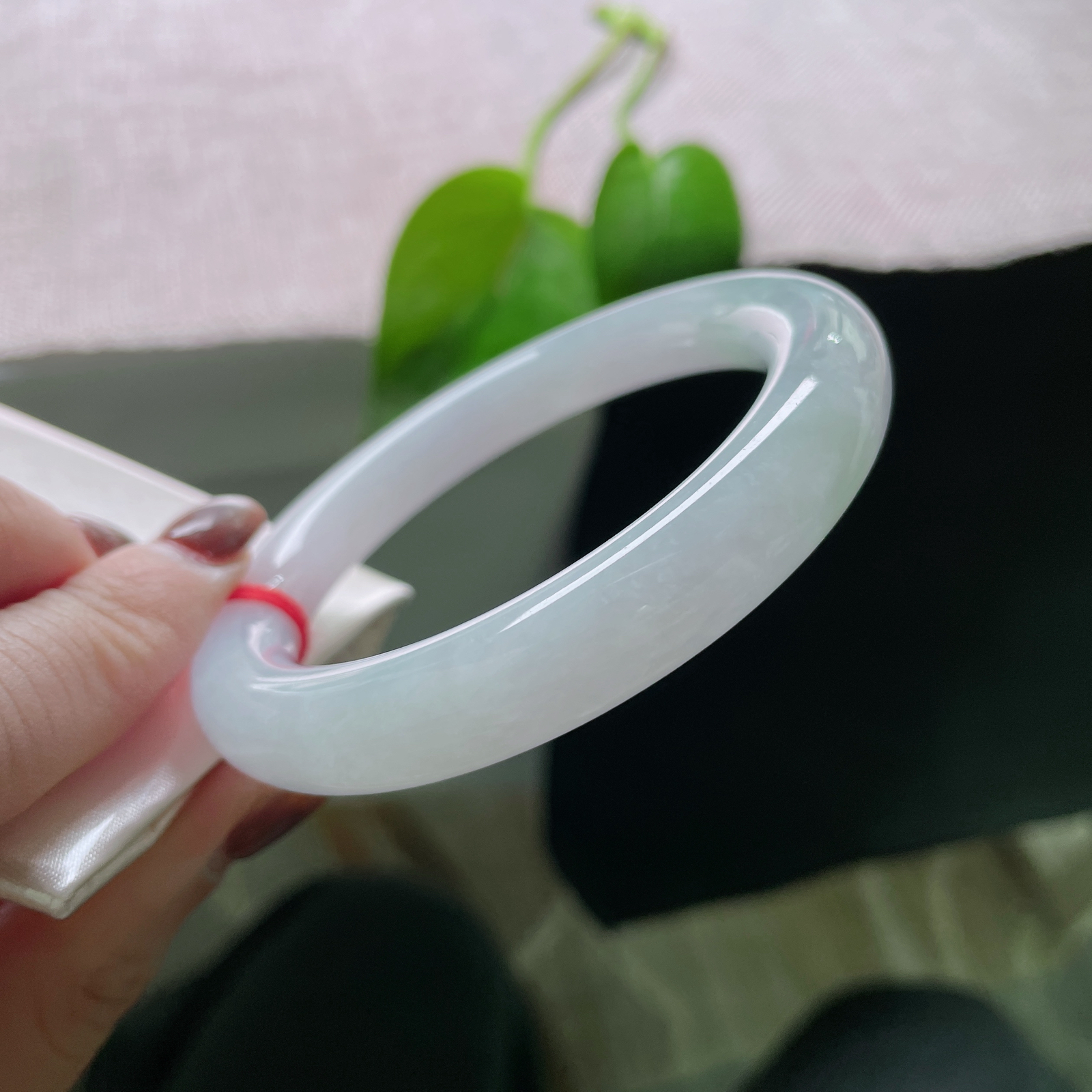 56/10.8，紫罗兰，圆条，水润，细腻，贵气，优雅，雍容华贵，ss50547a..