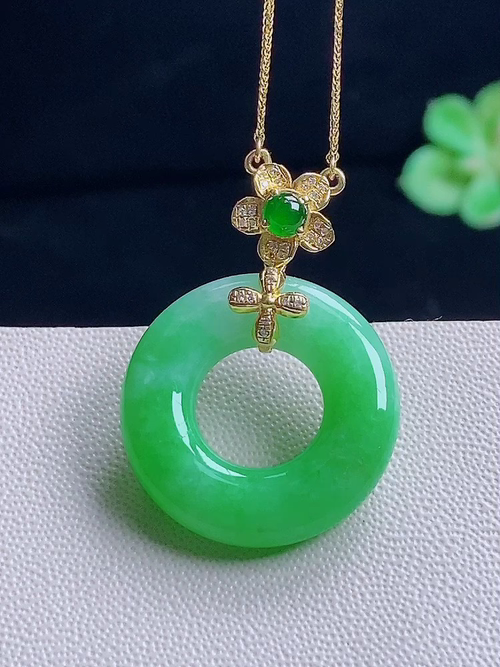 18k甜甜圈项链，，尺寸27.8/20.3/4.2，编号17gcl 27