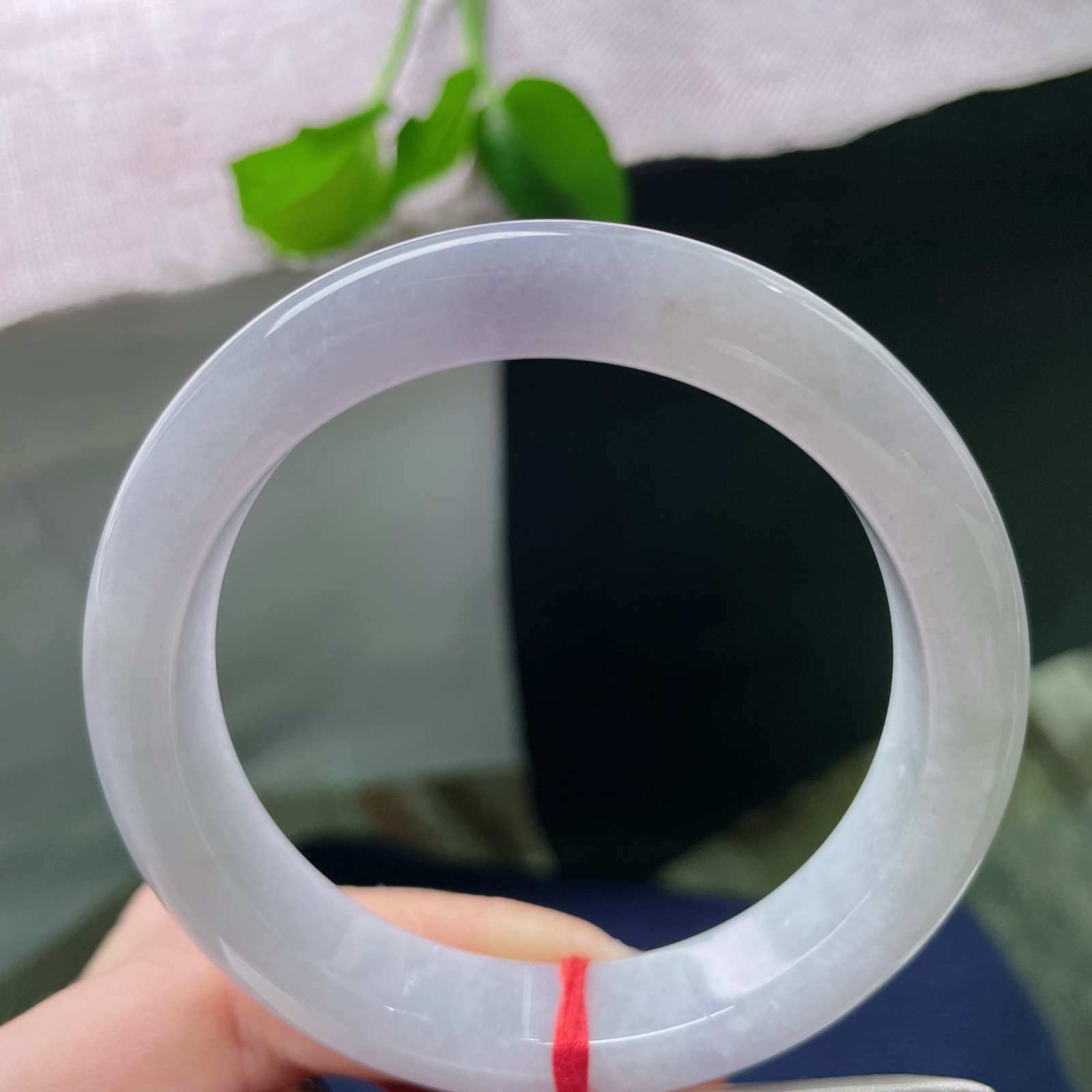 57.8/12.2/8.5，紫罗兰正圈，水润细腻肉质细腻干净，不夺目却令人倾心，皮纹，ss51362