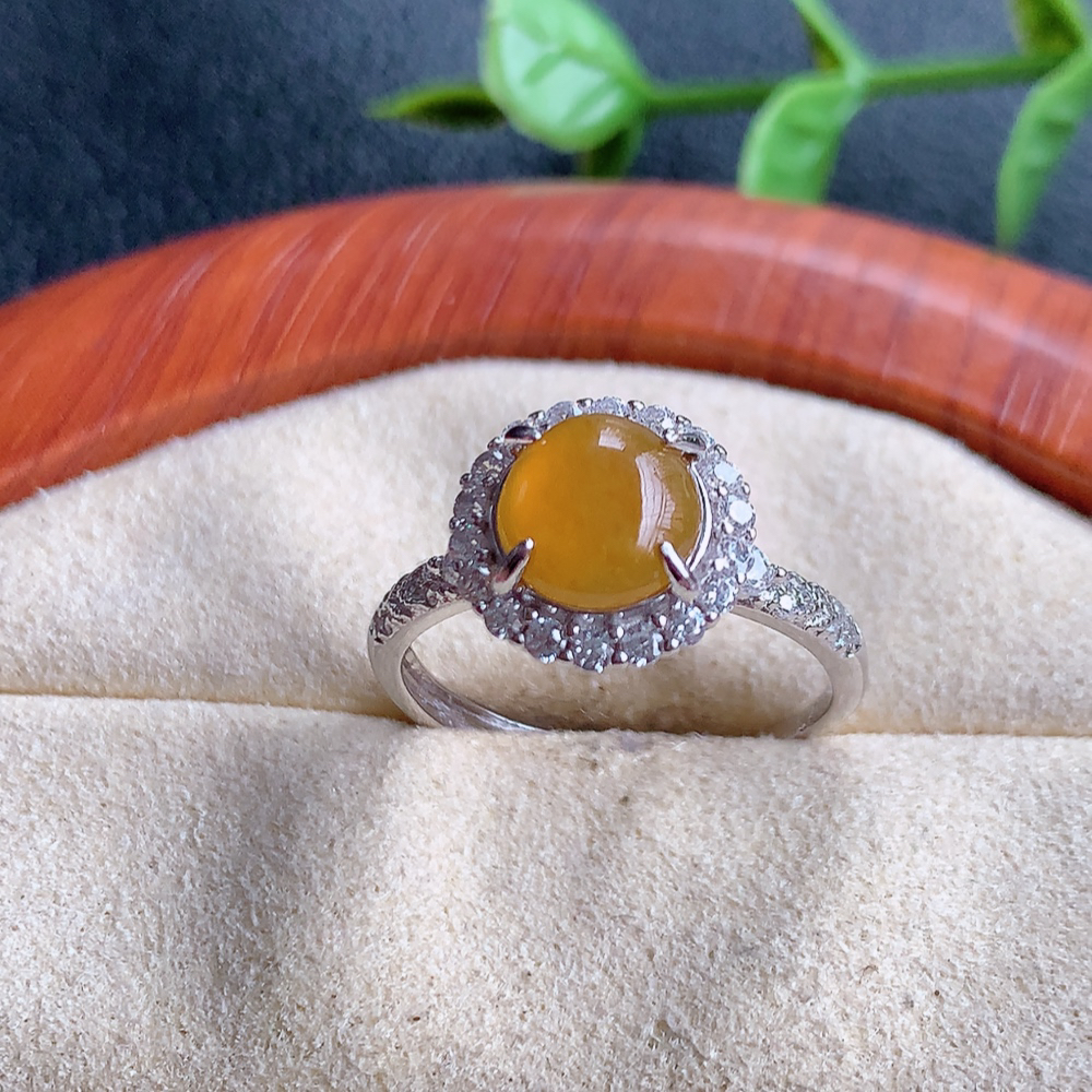 冰润红翡精美环形翡翠戒指  玉质细腻  冰清玉润  飘花灵动  颜色漂亮  W815.27  内径尺