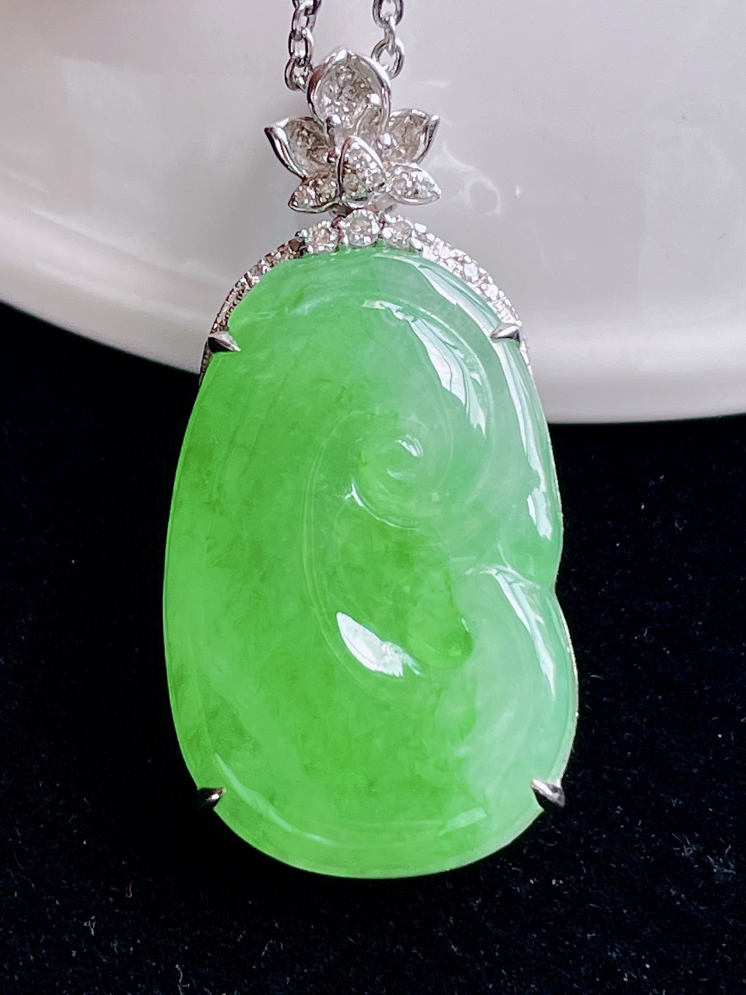 ️ 满色如意 色绿无比 水头十足：31.7/15.5/5.6，裸石：24，编号