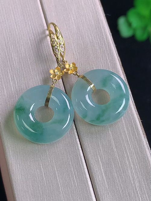  ，18k金镶冰飘花耳坠，无裂，尺寸15.4/4.5，№;y2727 25