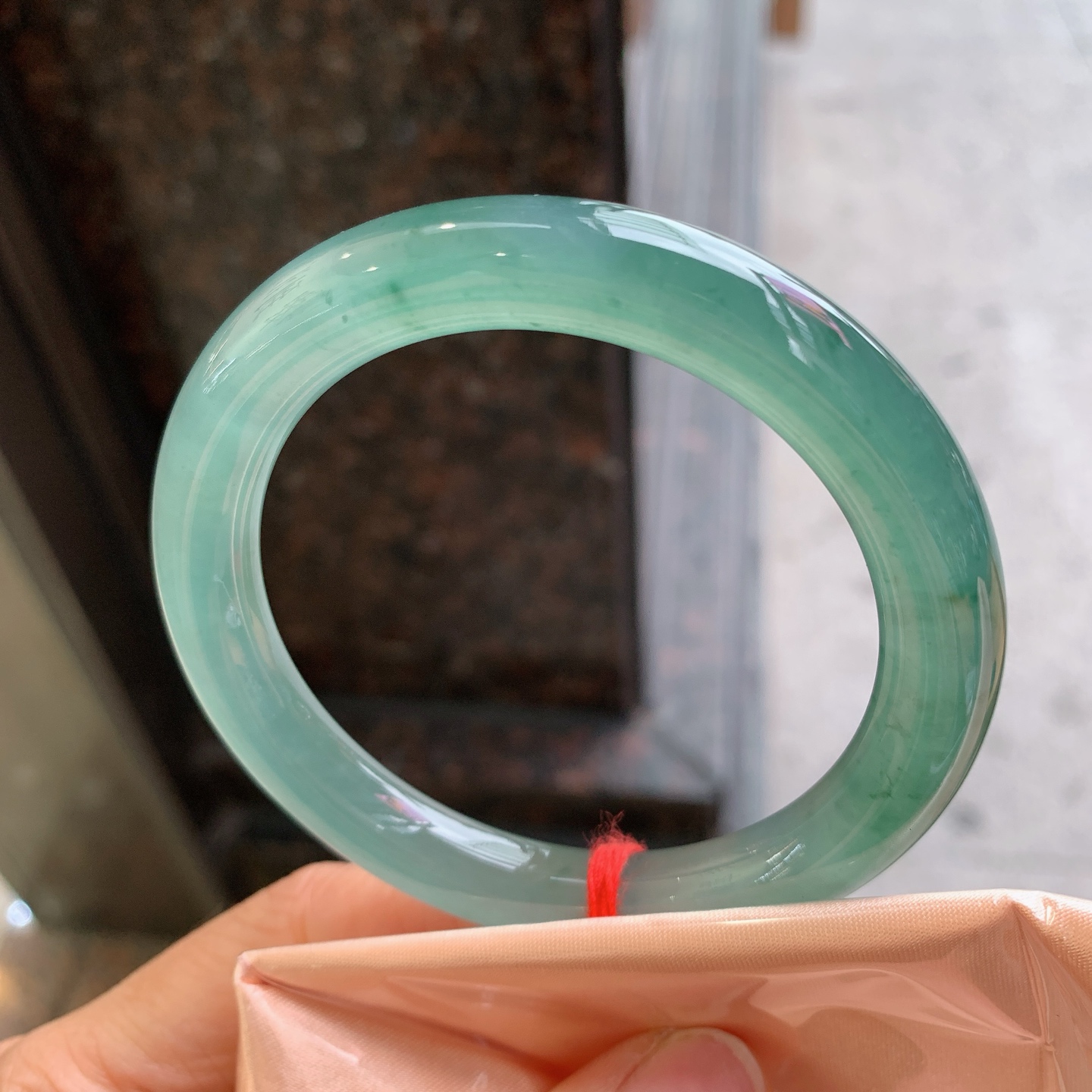 圆条冰油，无裂，尺寸：56.5/9.3/9.5，冰润