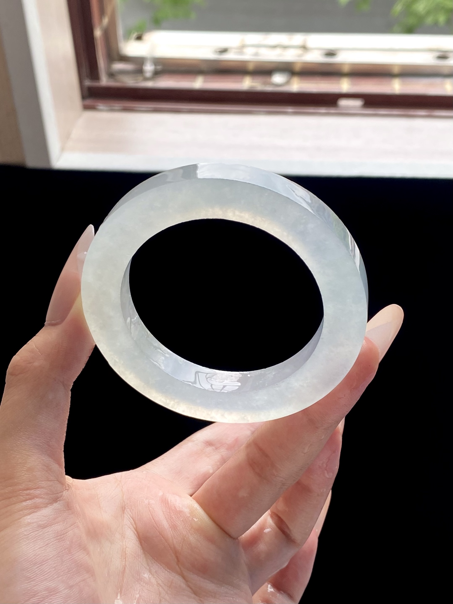 冰种白月光天空蓝圆条镯胚，A0427-2，74.4-53.5-9.5-10.7，可做54～55圆条