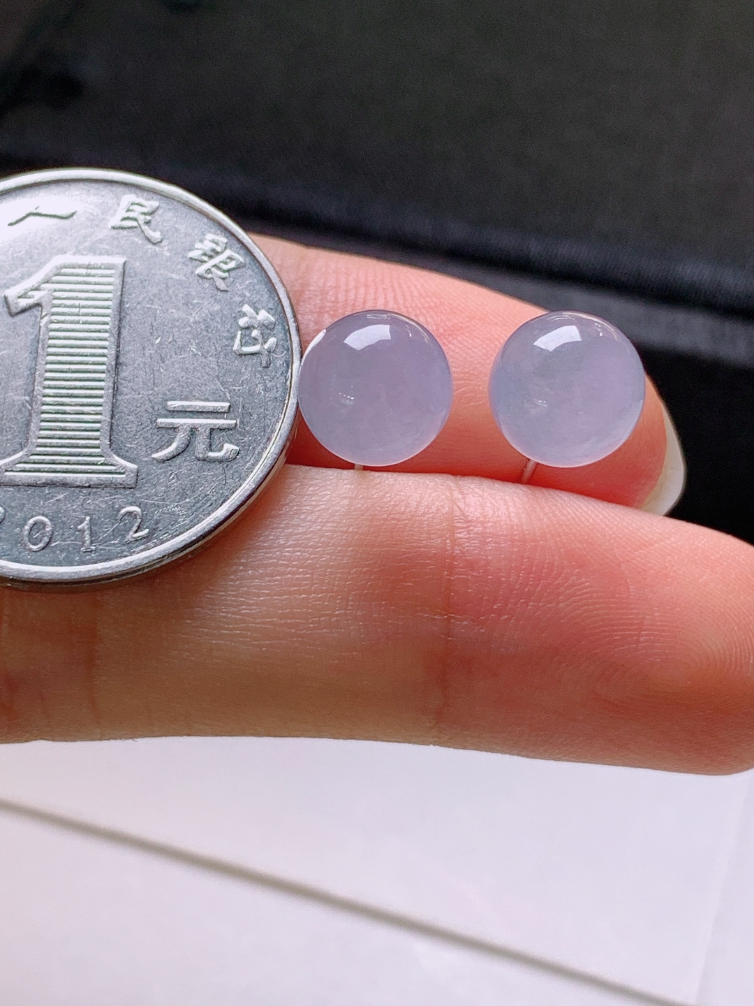 ️ 耳钉，无裂，裸石8.1