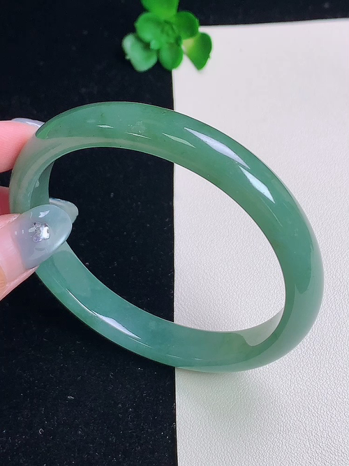 老种飘花贵妃手镯，无裂，尺寸55/50/9.6/6.4，№:y27lin2  24