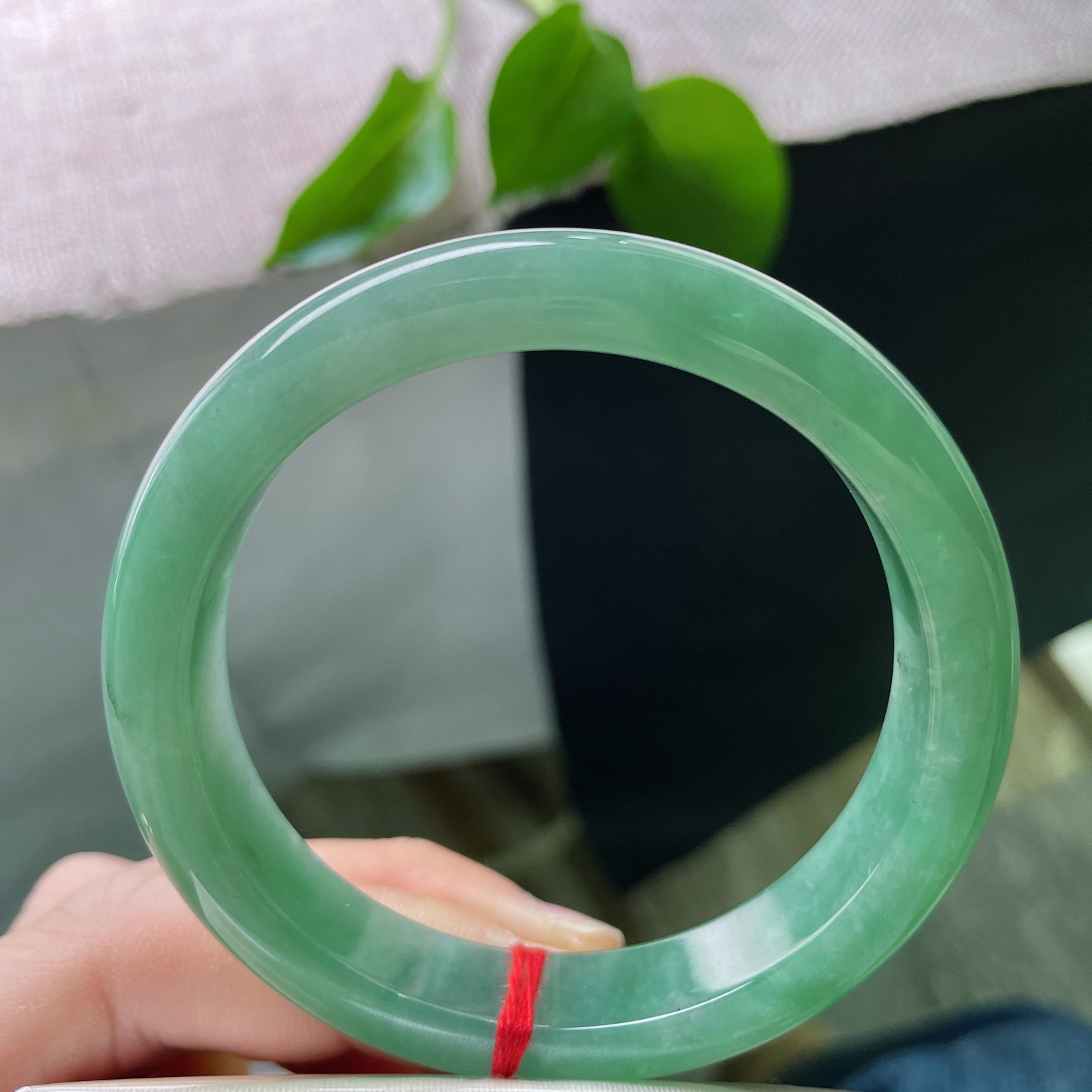 56.4/11.4/7.9，绿底正圈，满色匀称，种老，是光阴的层叠，ss50157a..