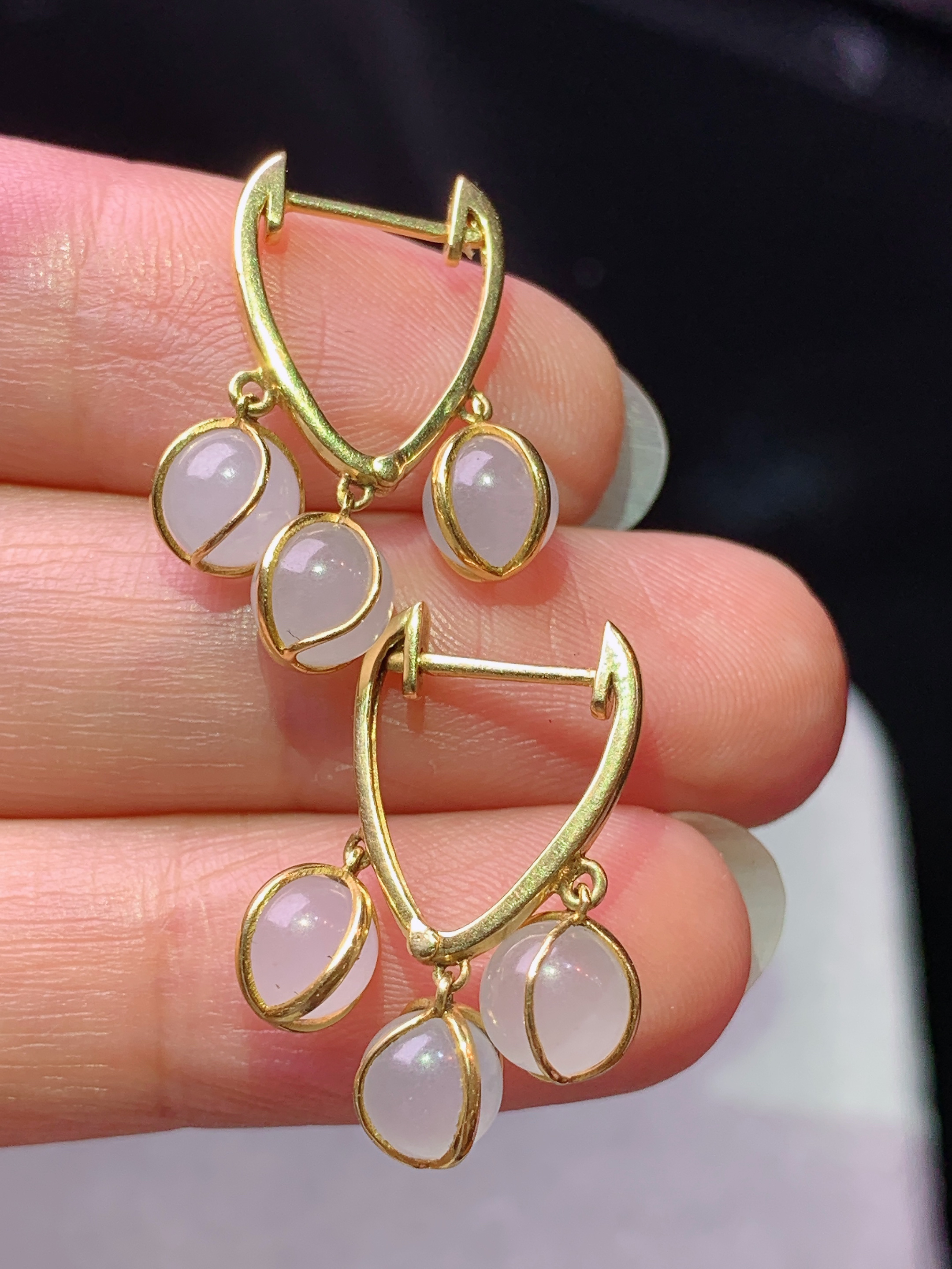 18k金镶嵌冰种圆珠组合耳坠 玉质细腻 色泽艳丽清新 水润亮眼 整体尺寸22.2*5.3x