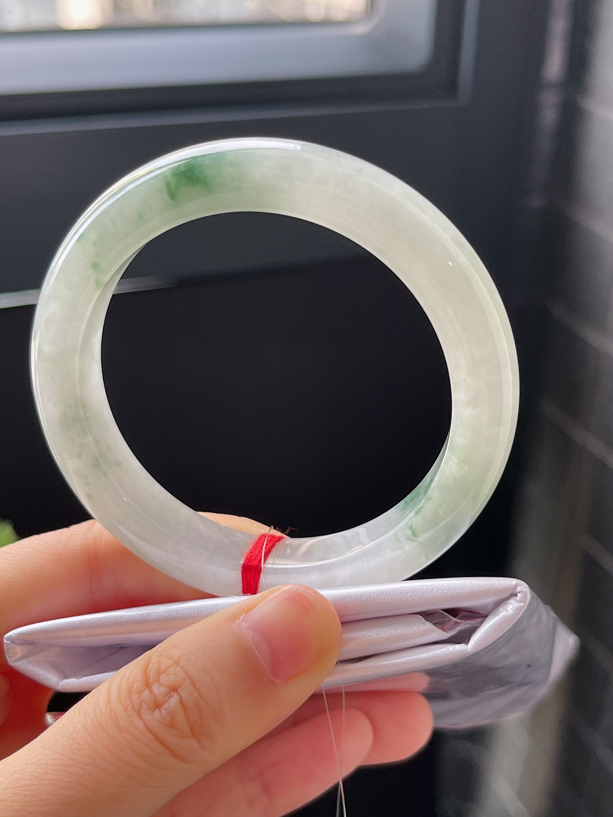 正圈53圈口，翡翠冰糯种飘花手镯