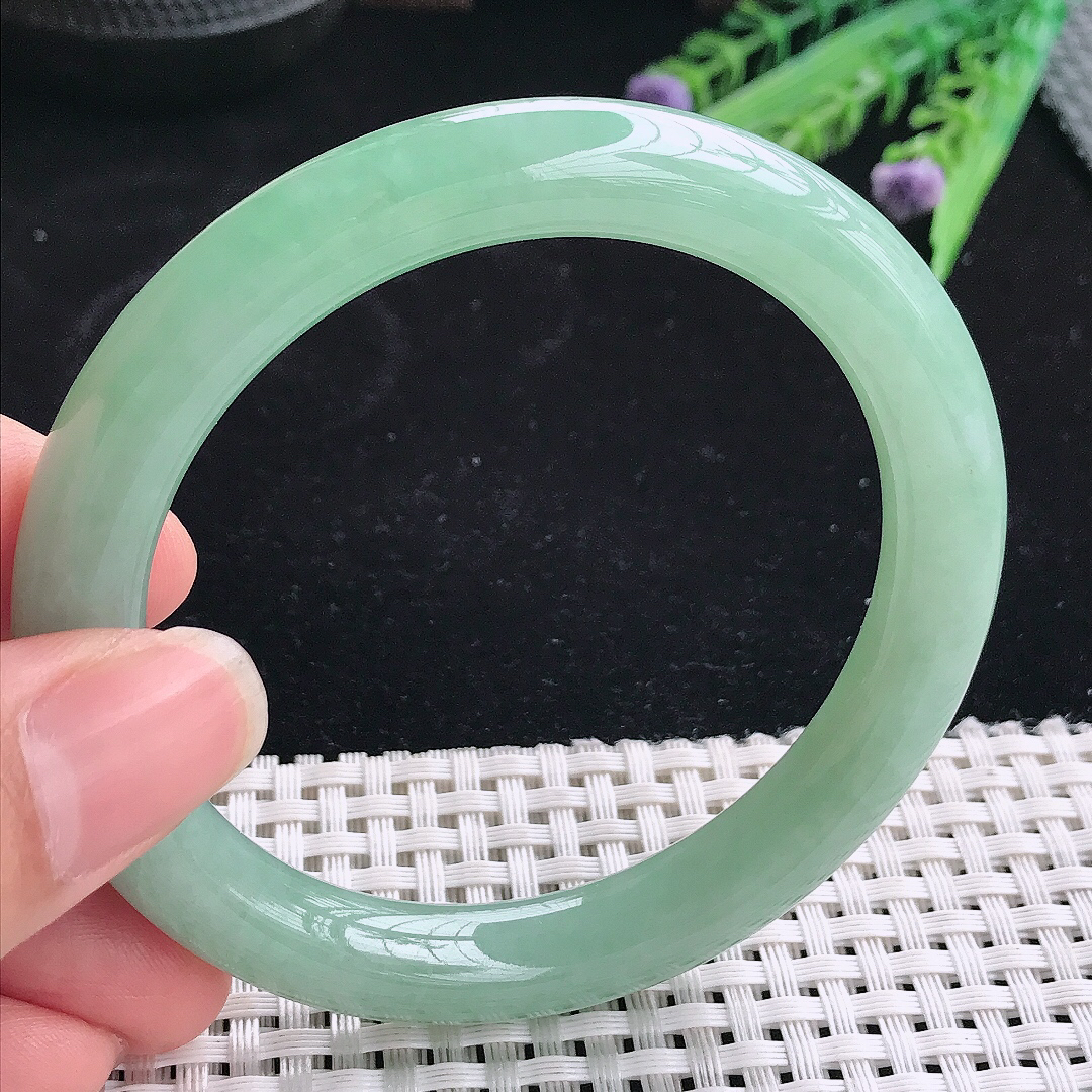 实拍A货翡翠58/9.7/9.3老坑冰润起胶冰晴满绿圆条手镯平安玉镯