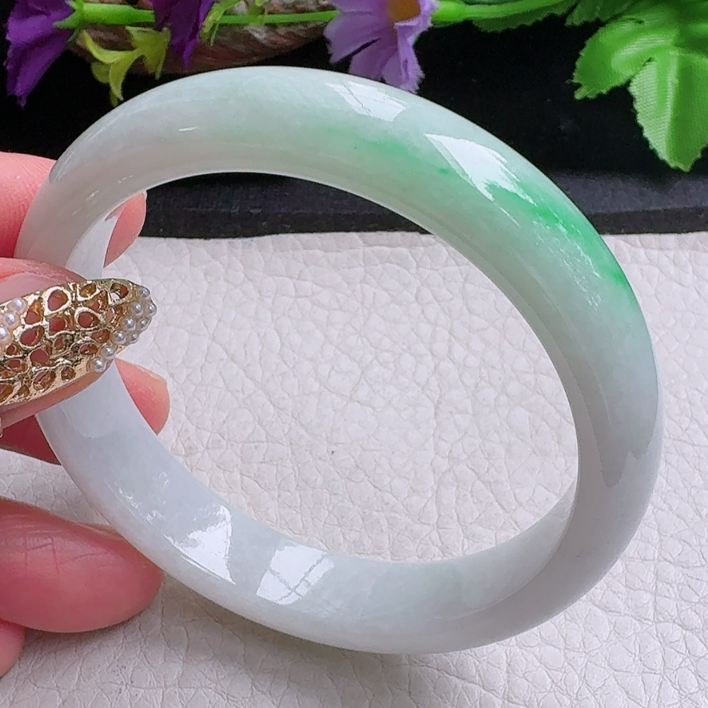 xx实拍55*12*7.2平安镯 缅甸翡翠a货手镯飘绿细润正圈玉镯子