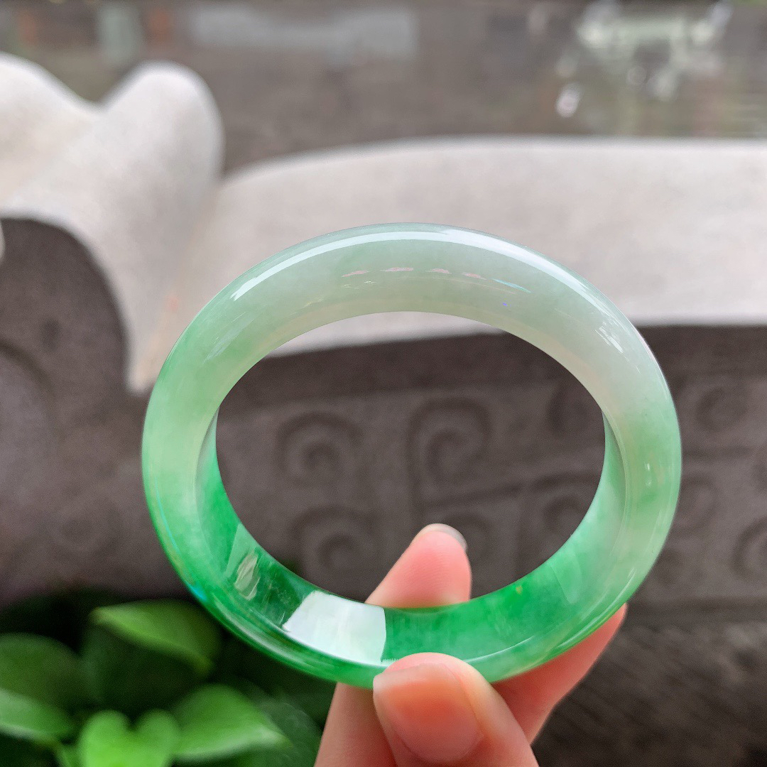 小圈口 51.2-12.7-7.6【辣绿正圈手镯】正圈51 52可戴