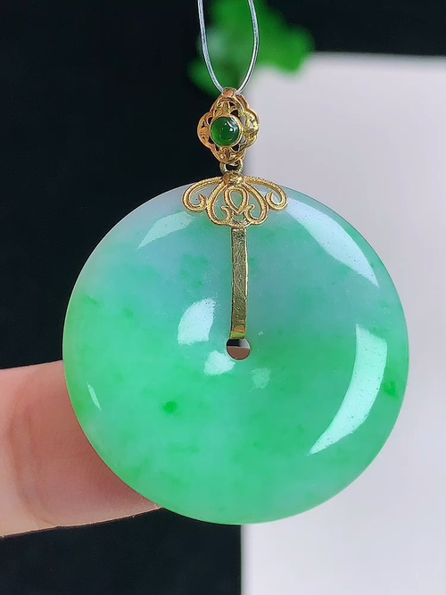 18k金镶春彩平安扣，无裂，尺寸26.7/4.6，№:y2772  20