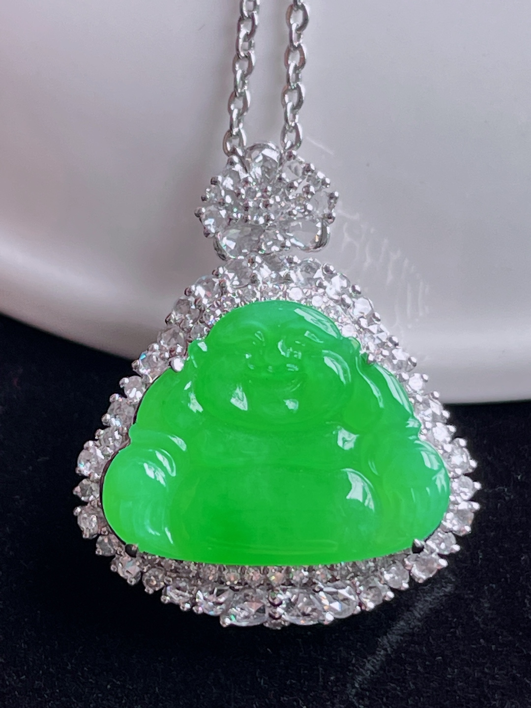 ️ 缅绿坐佛 色绿无比 精美绝伦：24.6/20.2/10，裸石：13/17，超值