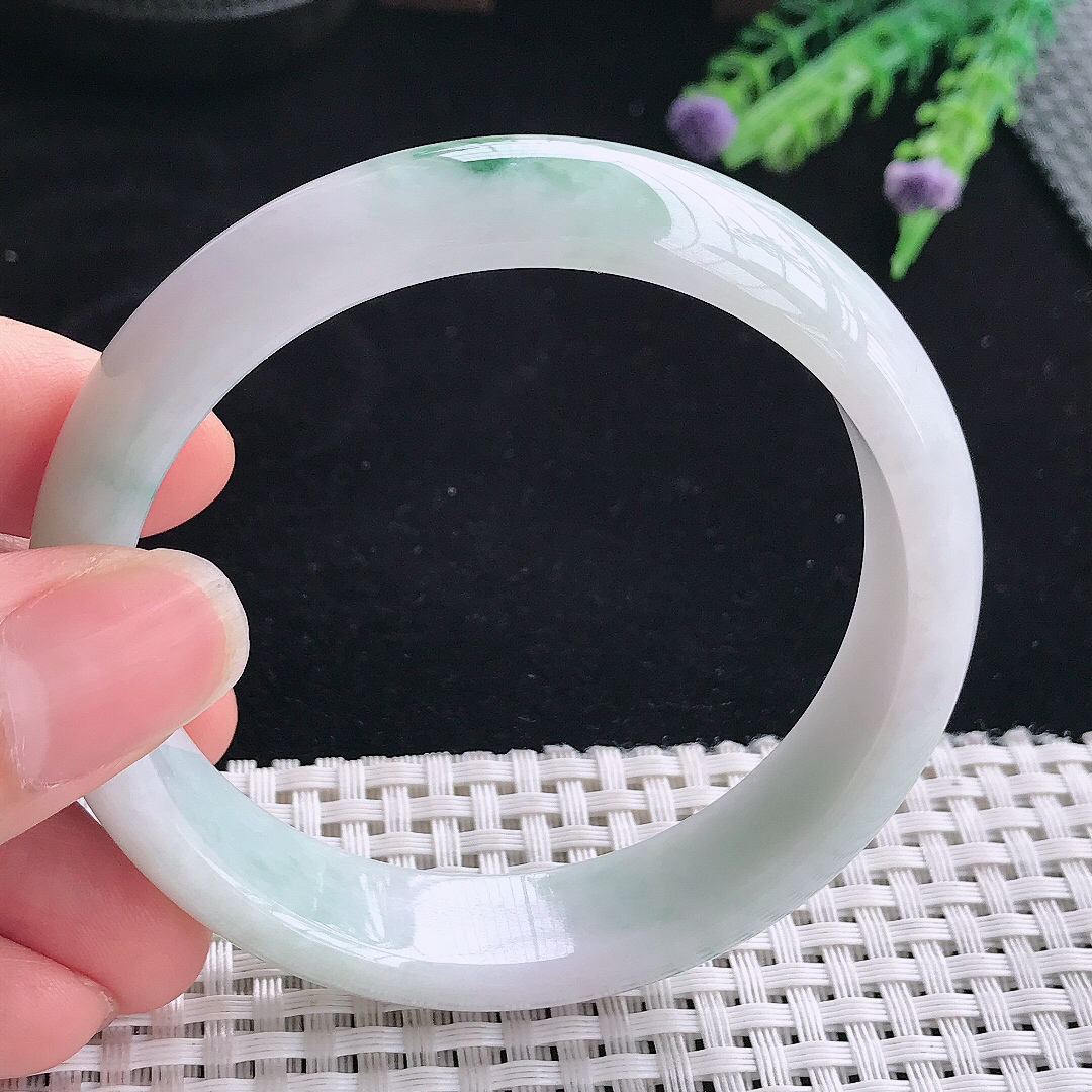 实拍A货翡翠59/15/7.6老坑精美温润飘花手镯翡翠玉镯平安镯