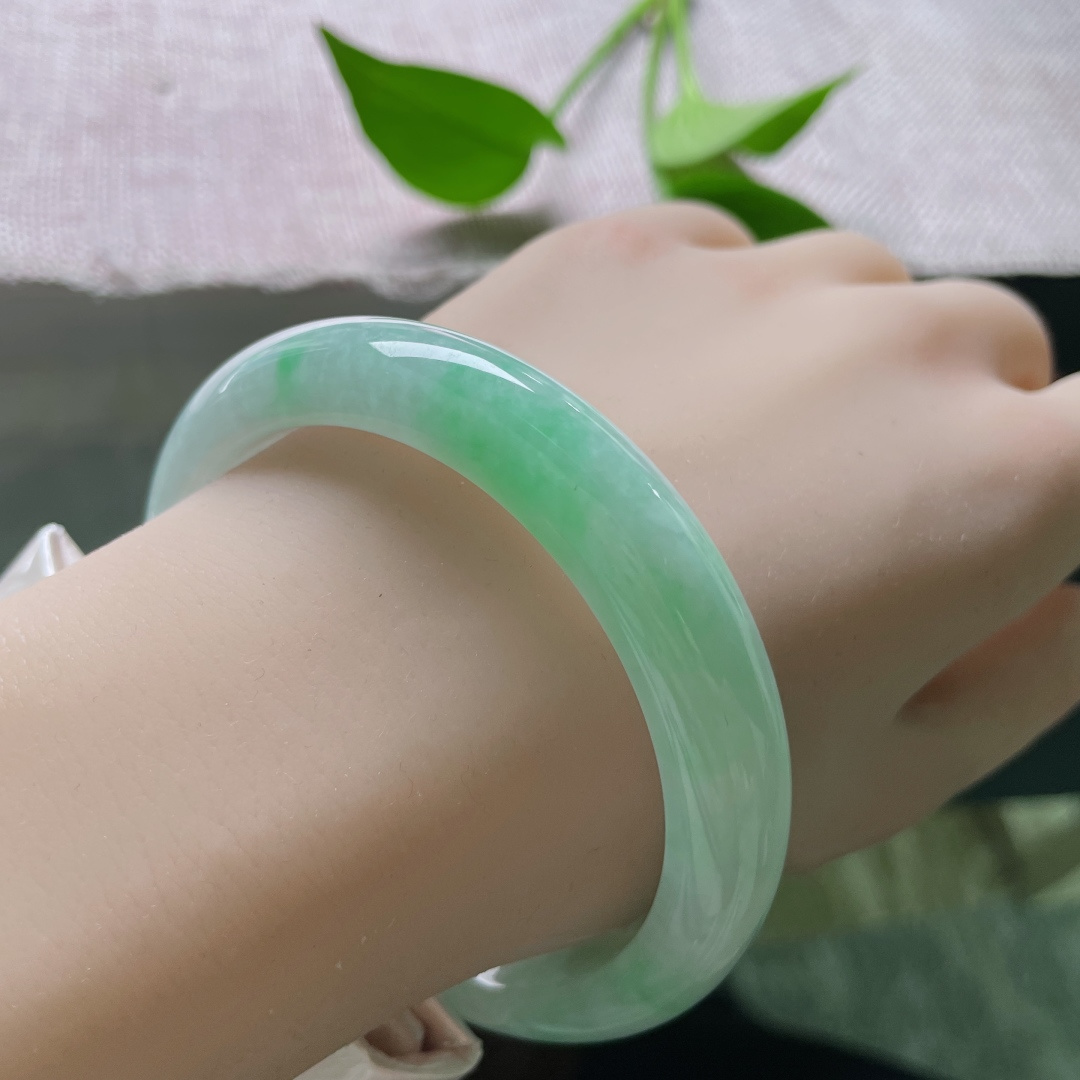 60.3/11.8/8.5，飘绿正圈，大圈口，悠然见南山，惊艳了时光，皮纹，无裂，ss51254a