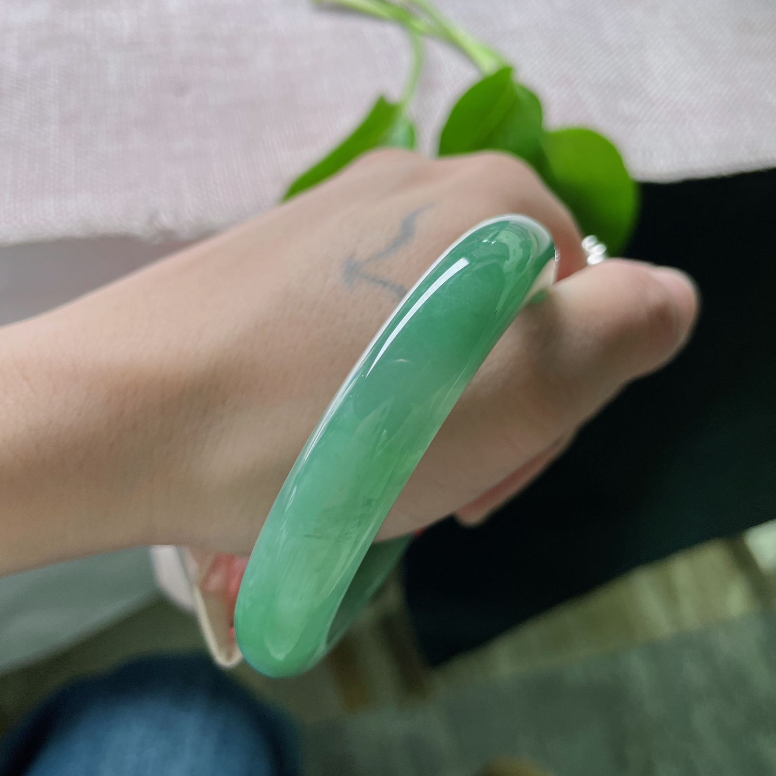 56.4/11.4/7.9，绿底正圈，满色匀称，种老，是光阴的层叠，ss50157a..