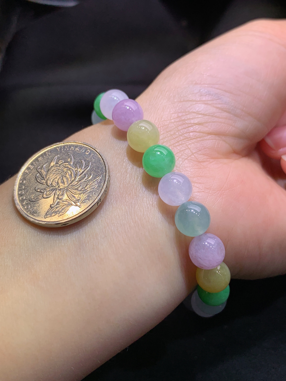 冰种多宝圆珠手串，手链，冰润鲜艳，玉质细腻，种水足，Be 直径7.8