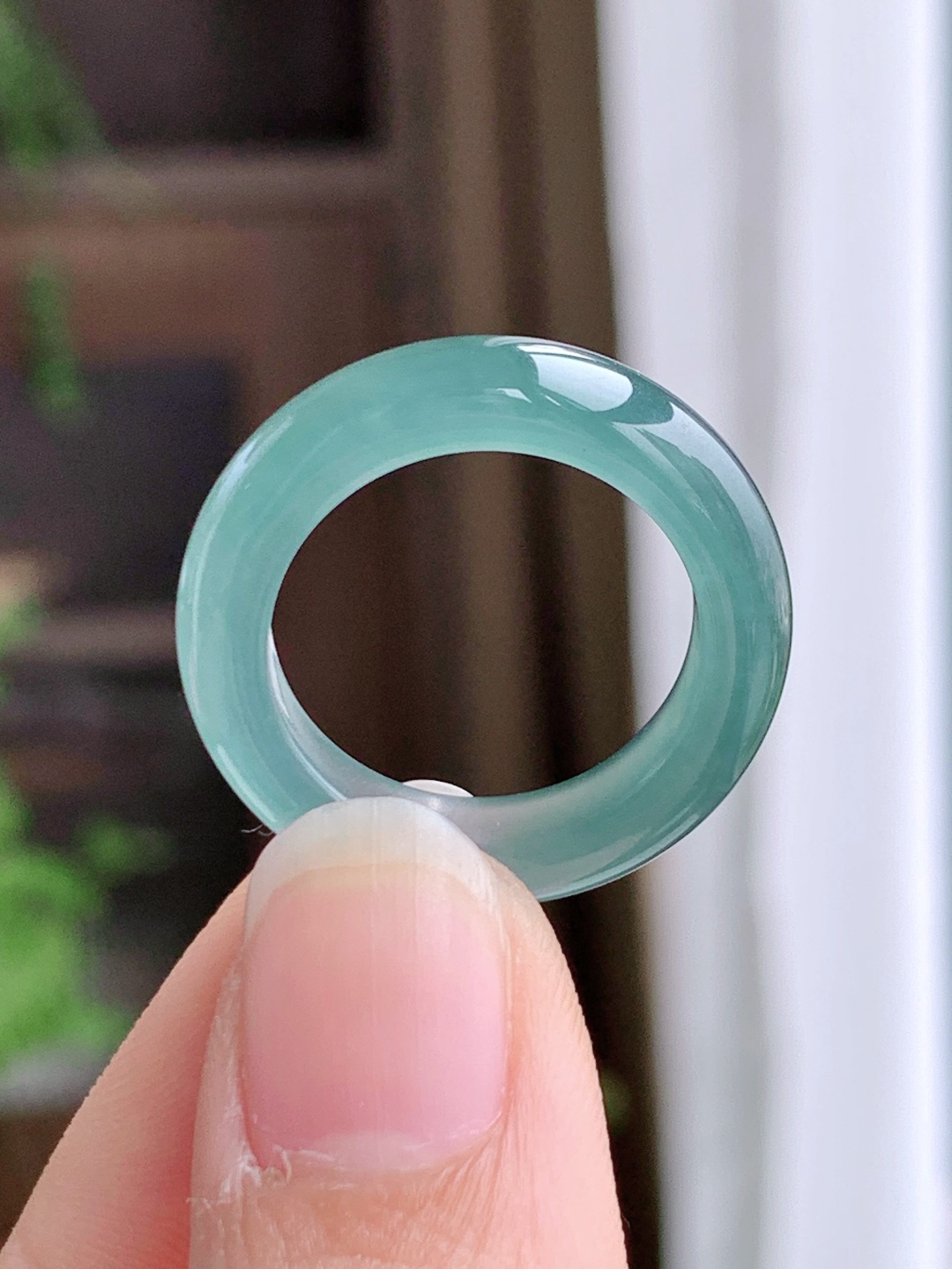 冰天空蓝指环，无裂，性比高，尺寸5.1-4，圈口15.5号，重量3.6克