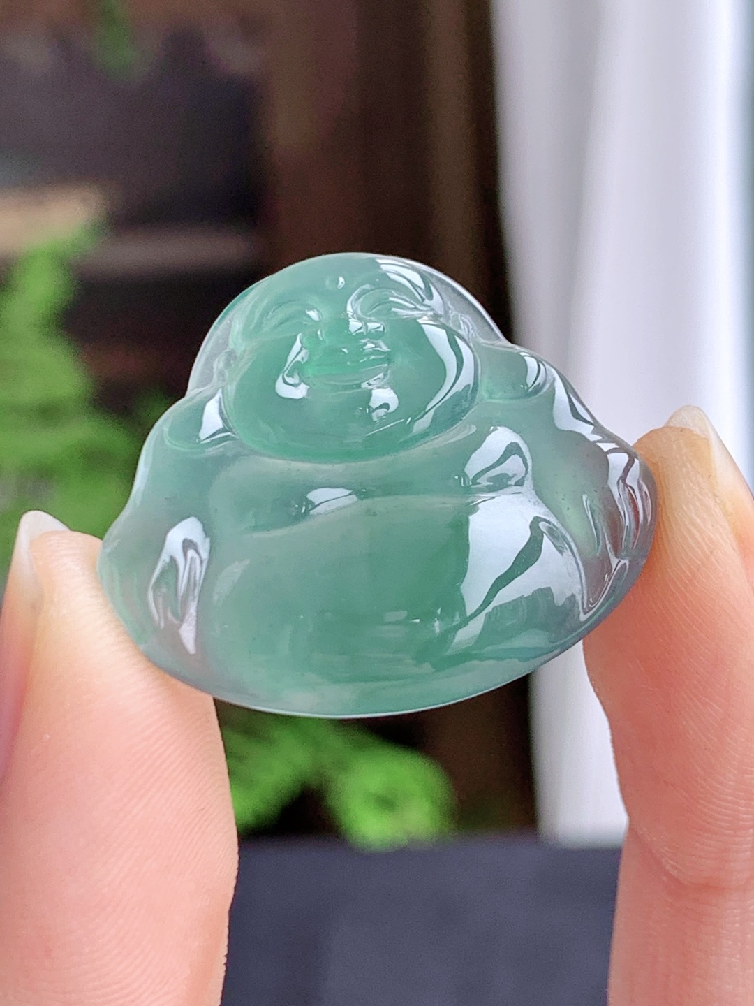 冰晴绿佛公吊坠，无裂，性比高，尺寸29.4/26/5，重量6.2克