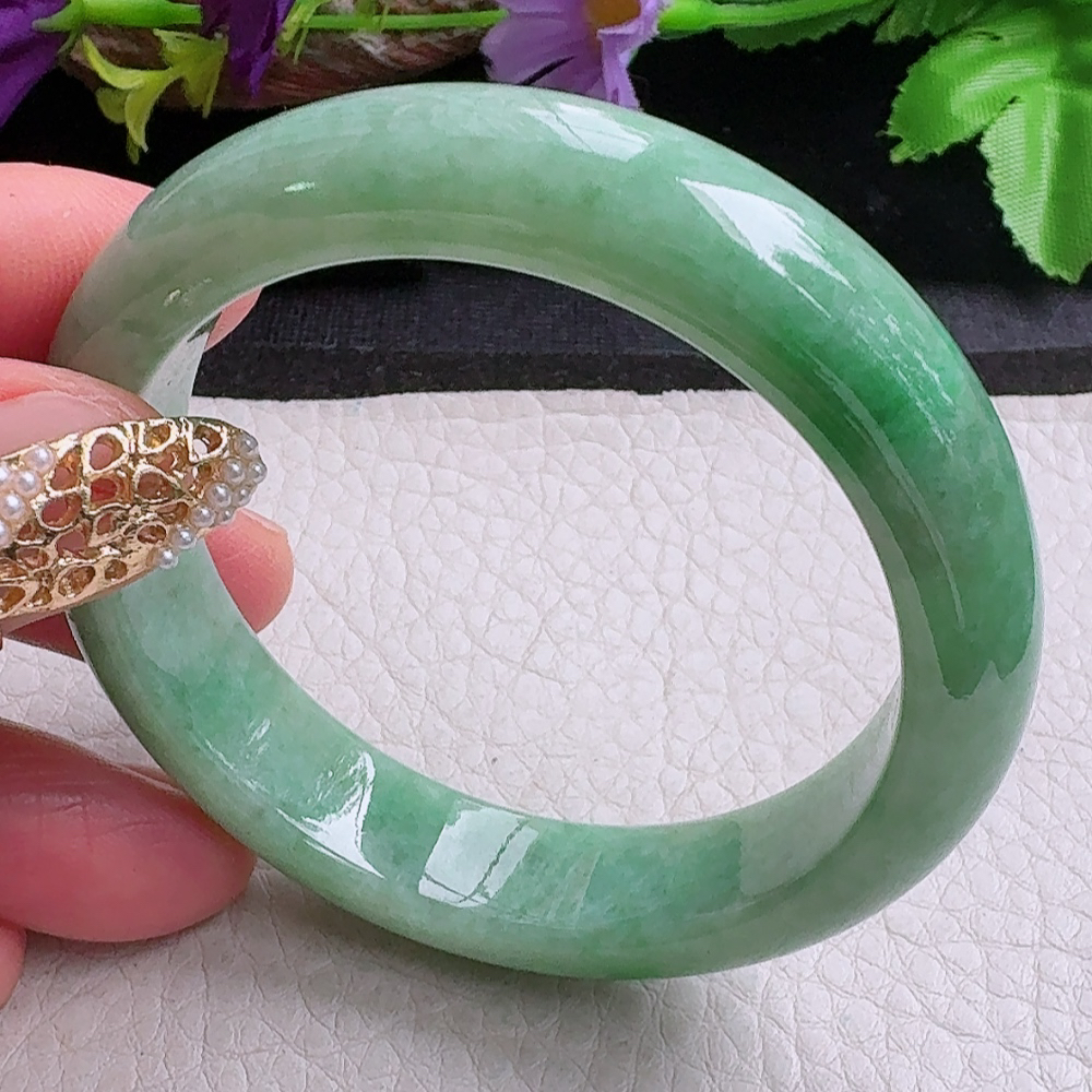 xx小圈口51*12.5*7.6平安镯 缅甸翡翠a货手镯辣绿正圈玉镯子