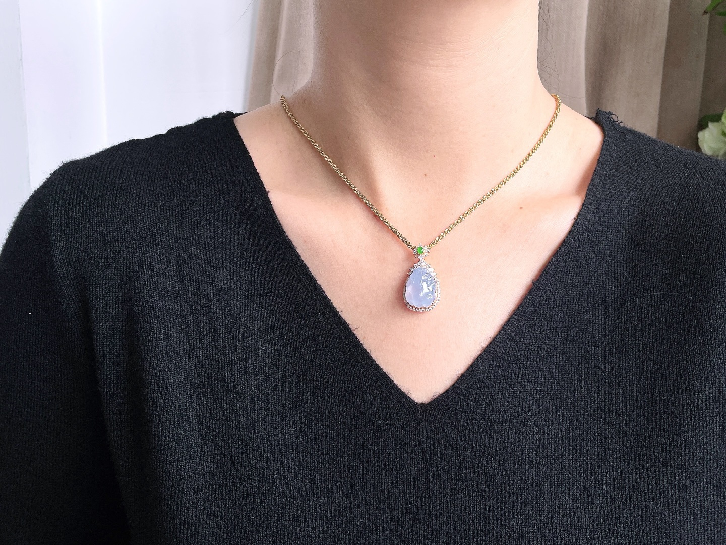 【镶嵌】高冰貔貅吊坠，【说明】缅甸 18k金镶嵌 无裂 性比高，【整体】30/15.7/12，【裸石】16.5/12/5.6，【重量】7.2克