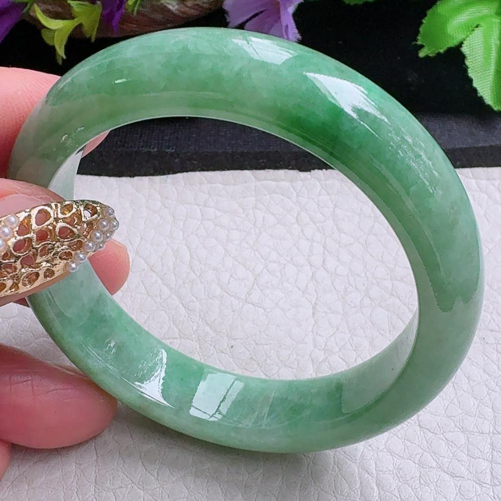 xx小圈口51*12.5*7.6平安镯 缅甸翡翠a货手镯辣绿正圈玉镯子