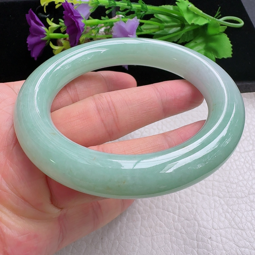 ss实拍58.8*12.2*12.3胖圆镯 缅甸翡翠a货手镯果绿细润圆条玉镯子