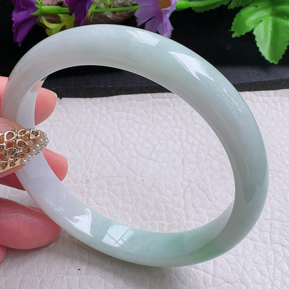 xx实拍58.5*11*7平安镯 缅甸翡翠a货手镯飘绿正圈玉镯子