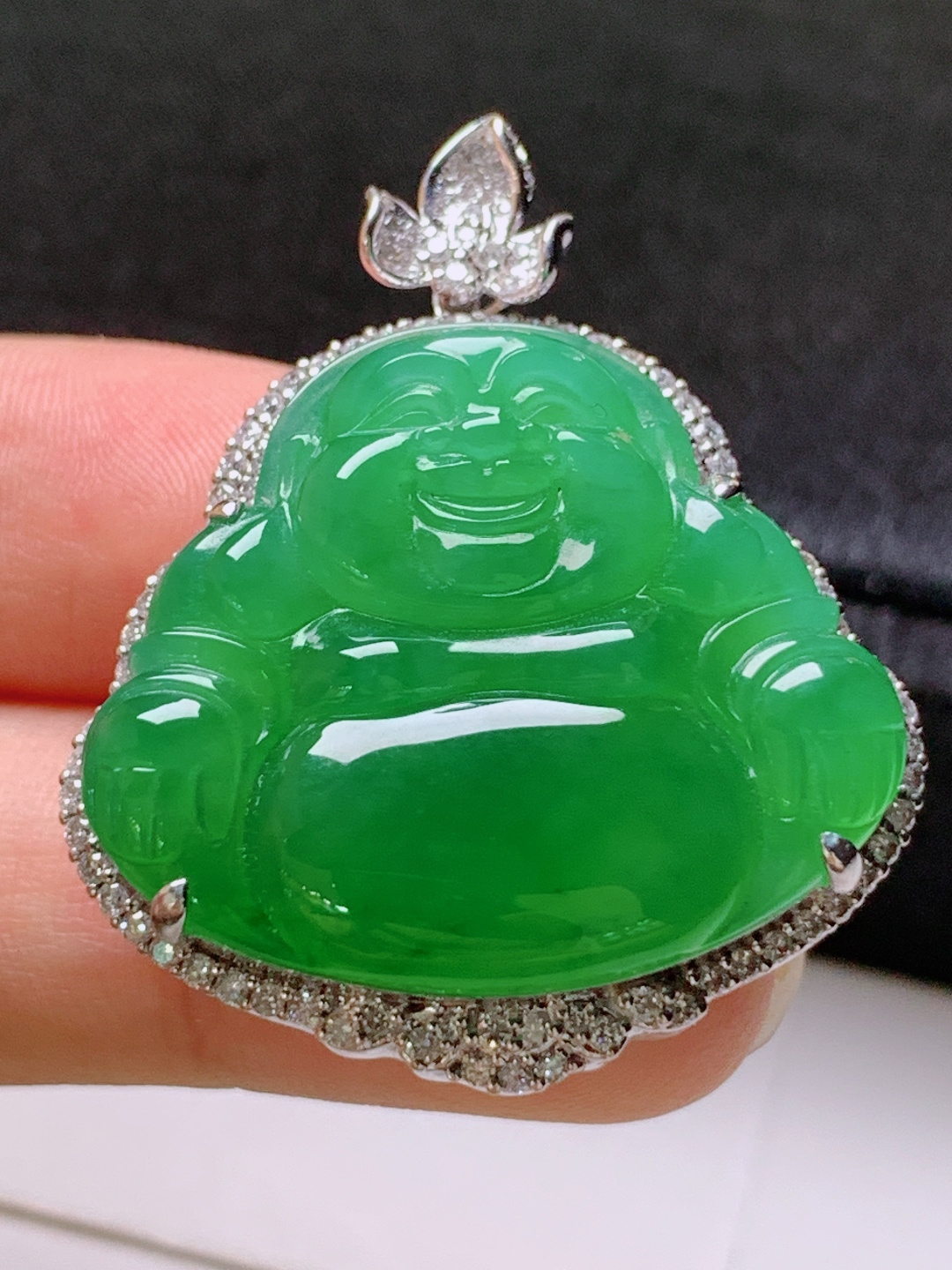 ️ 冰阳绿佛公吊坠，无裂色阳品相好，裸石25.1-29.4-4.437.4-31.6-10.2