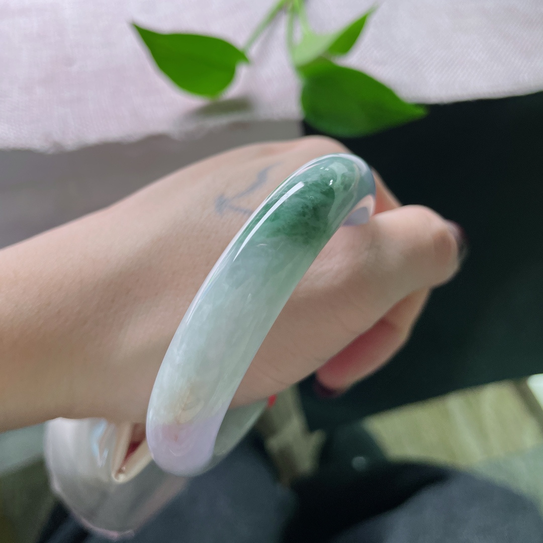 54.8/12.2/7.2，飘花正圈，紫色，暮色渲染一般，雅静，端庄，有纹，ss51369a