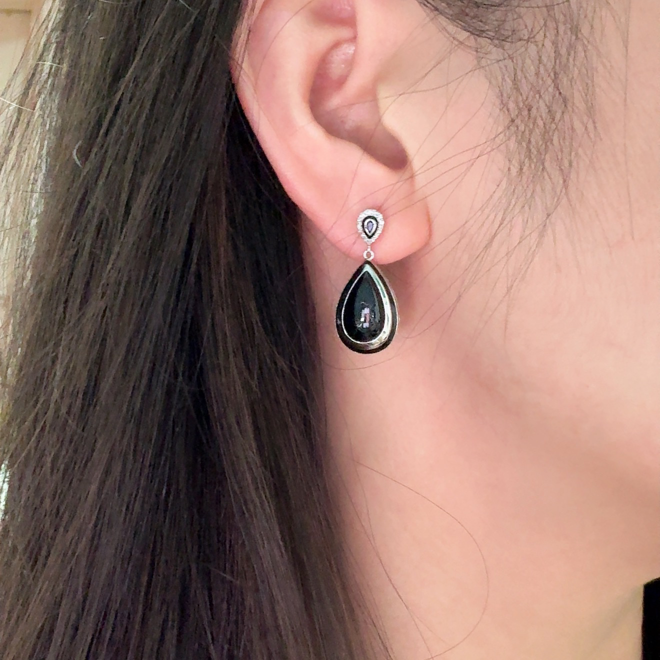 精品18k墨翠水滴耳坠 种好色正 黑度极好 打灯通透 油性十足 尺寸16.7mm