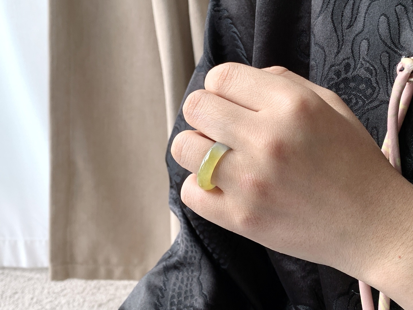 【裸石】🫧冰种黄翡戒圈指环，性比高，尺寸6.4-4，圈口16.5号，重量5克