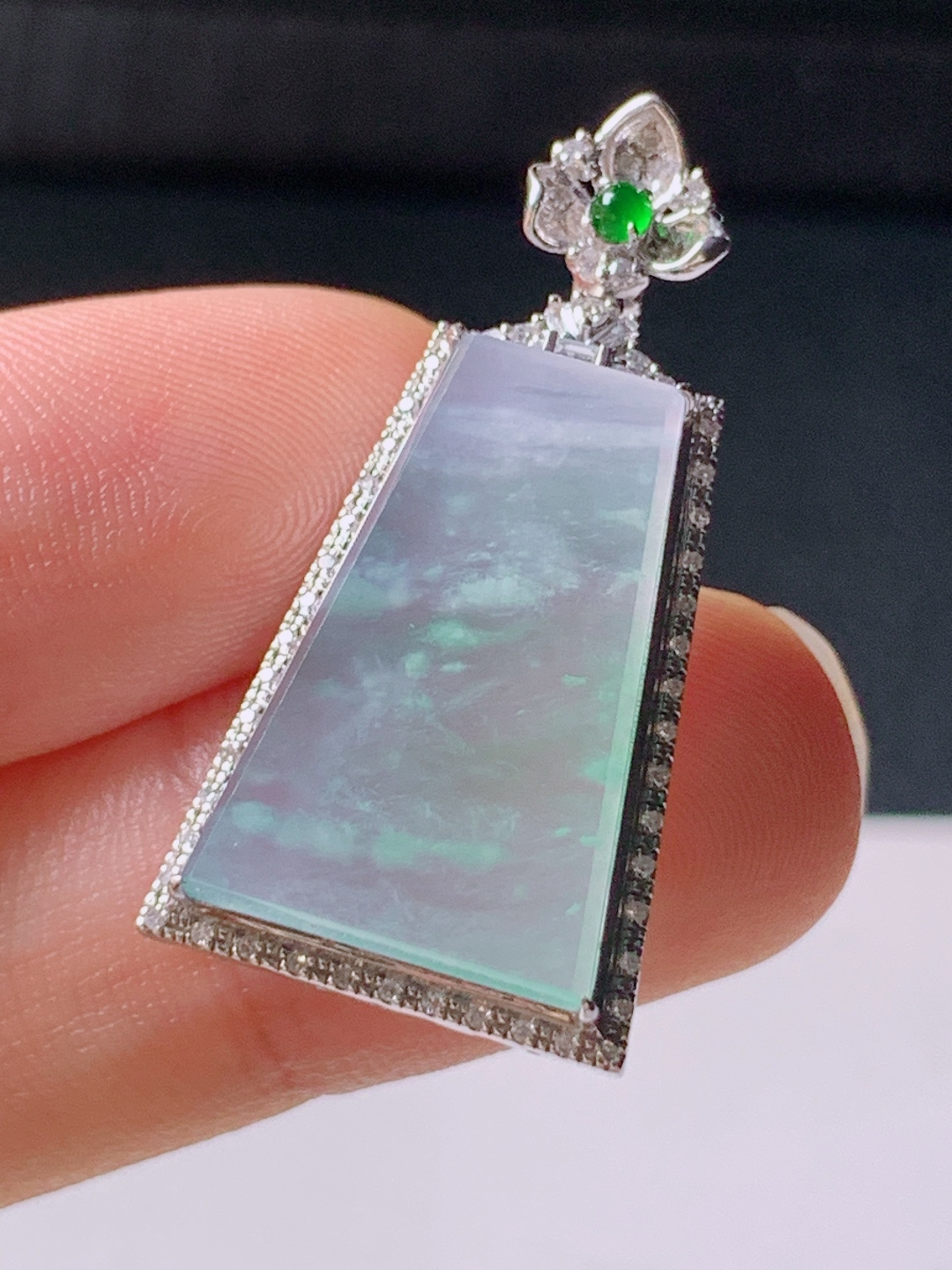 ️ 冰种飘绿无事牌吊坠，无裂通透细腻，裸石19.9-13.3-2.831.3-16.1-6.1