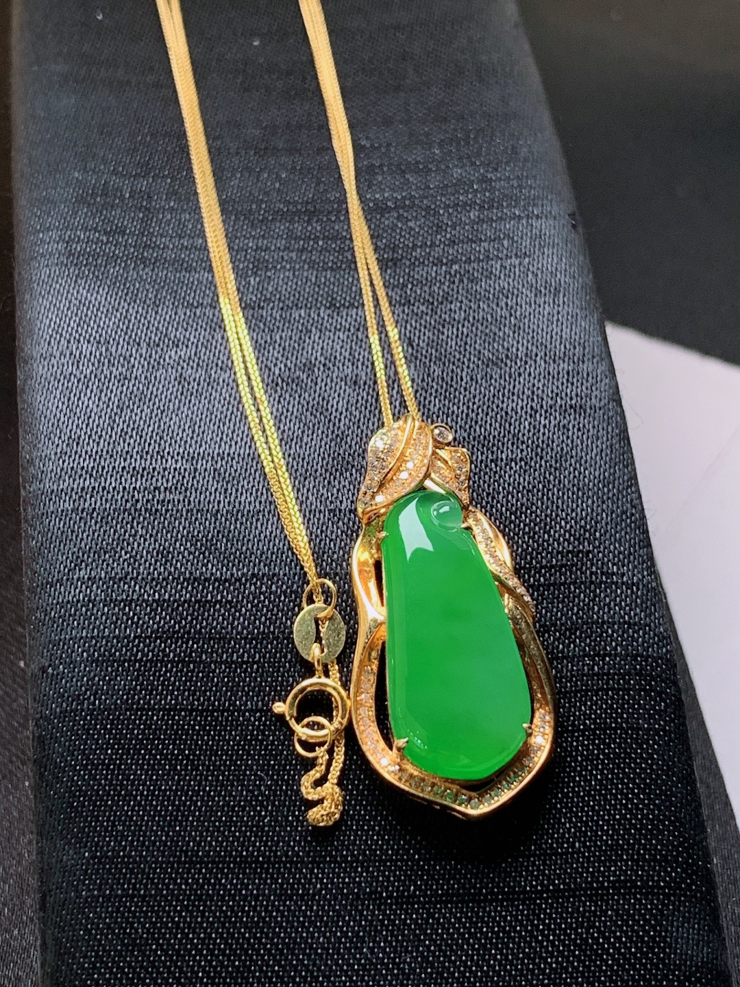 ️ 冰阳绿福瓜吊坠项链，无裂色阳水润，裸石20.5-9.4-3.130.3-14.1-6.3