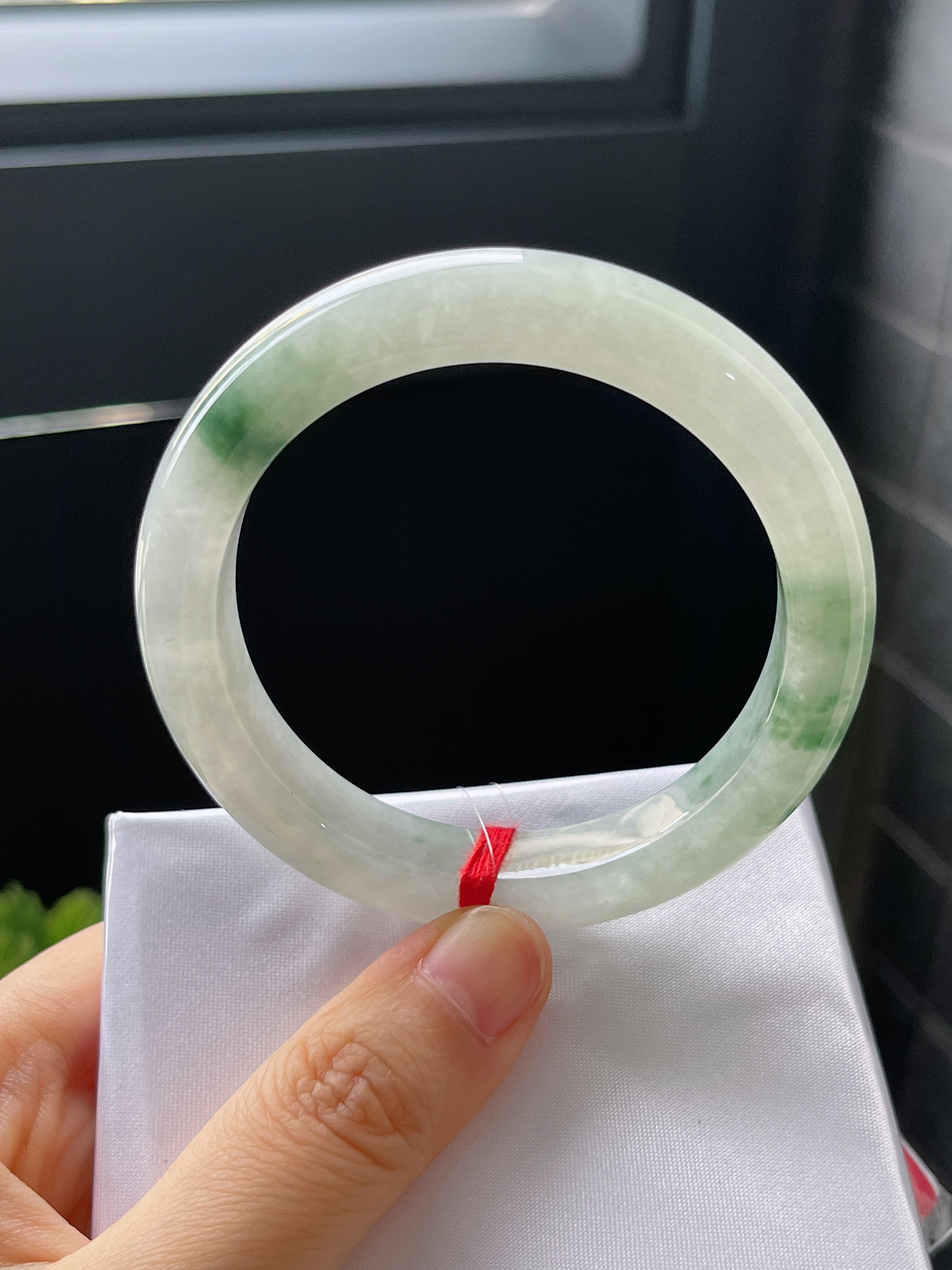 正圈53圈口，翡翠冰糯种飘花手镯