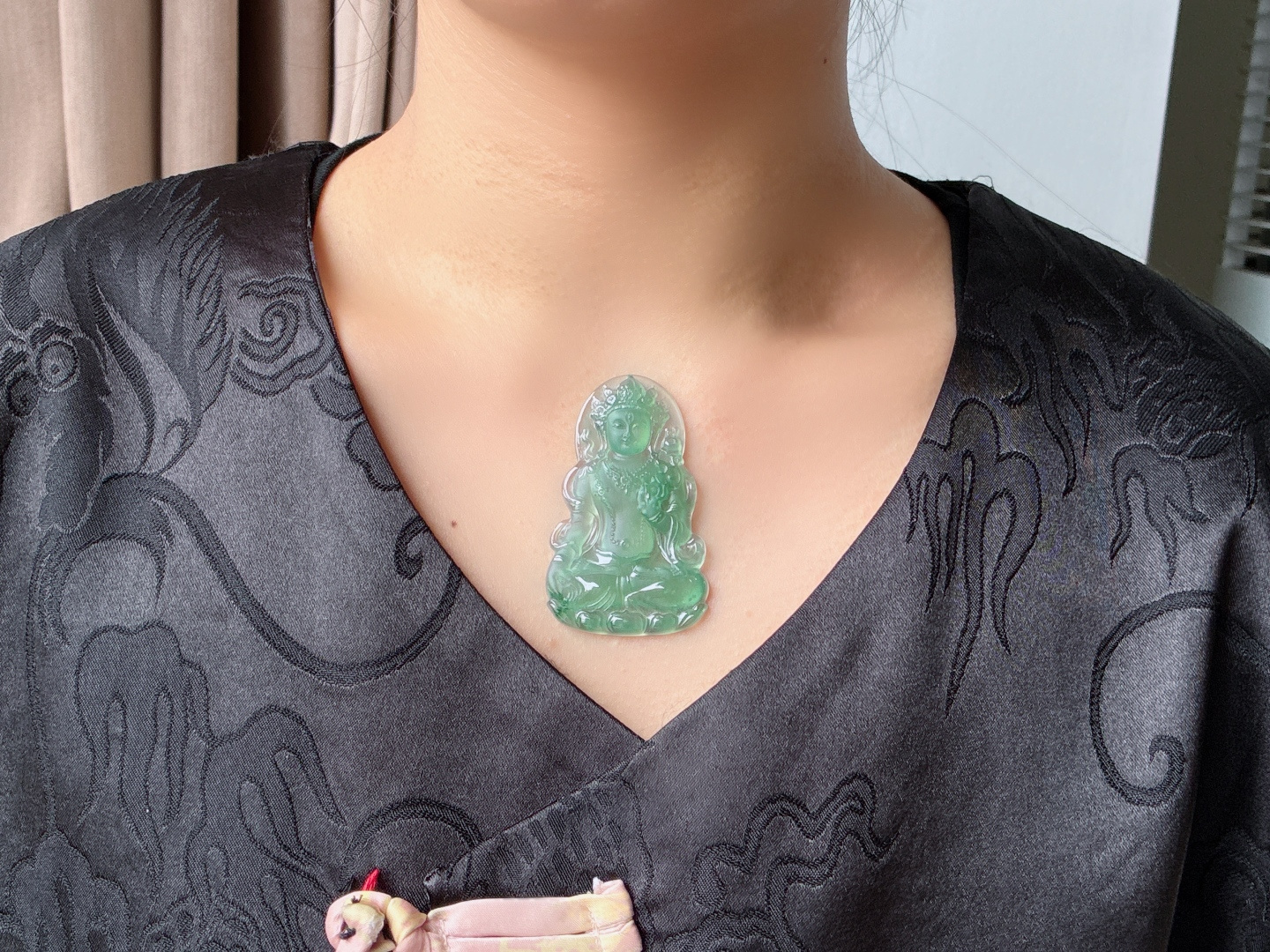 冰天空蓝度母观音吊坠，无裂，性比高，尺寸59.4/36/5，重量18克