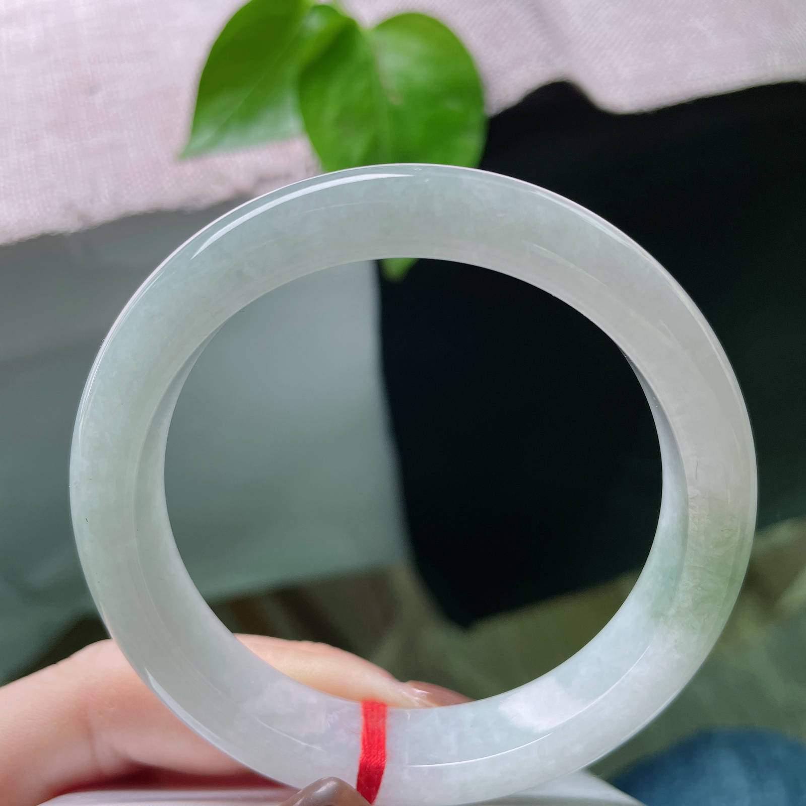 58/12.2/8.5飘色正圈，水润细腻，倾心淑雅，温婉，大方，皮纹，ss48892a..