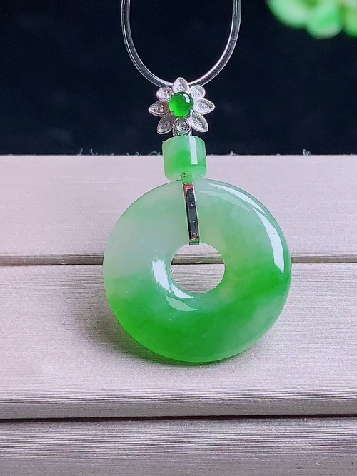 18k甜甜圈，，尺寸28.3/18.8/3.2，编号hc  27