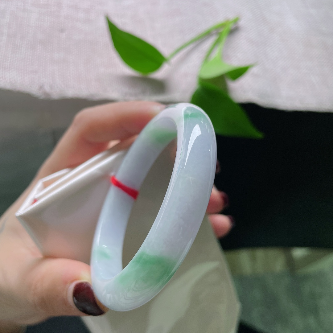 52.8/10.5/7.5春带彩正圈，水润细腻，窄条，色彩丰富，皮纹，ss52043a