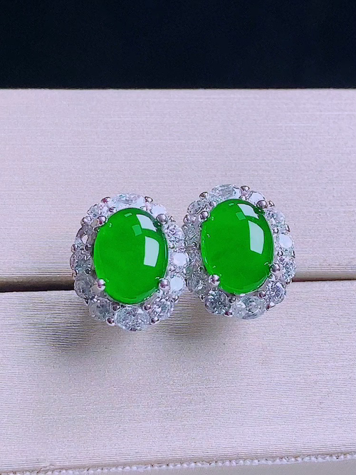 925银蛋面耳钉，无裂，尺寸裸石7.2/7.0，编号22u9  27