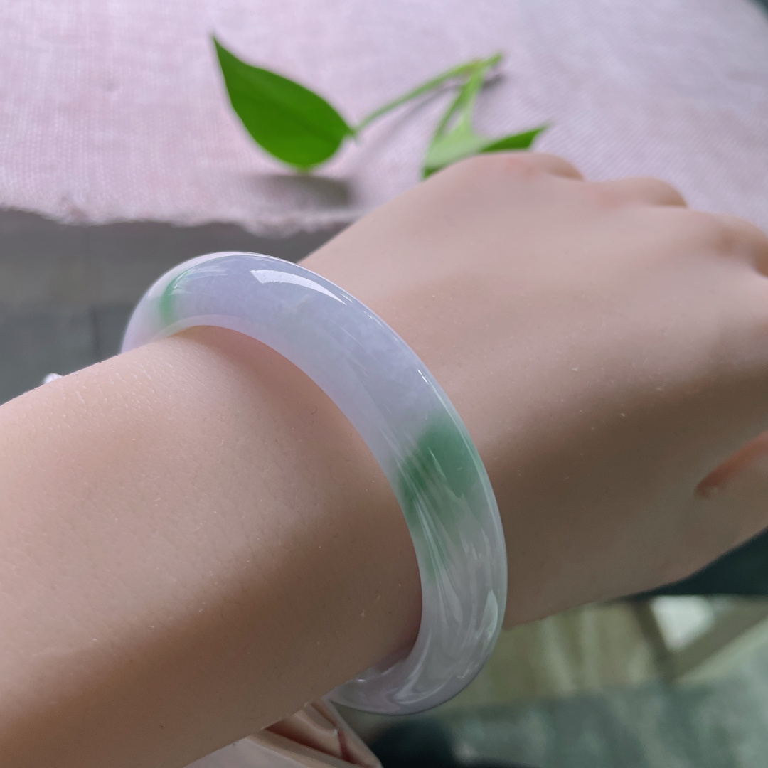 52.8/10.5/7.5春带彩正圈，水润细腻，窄条，色彩丰富，皮纹，ss52043a