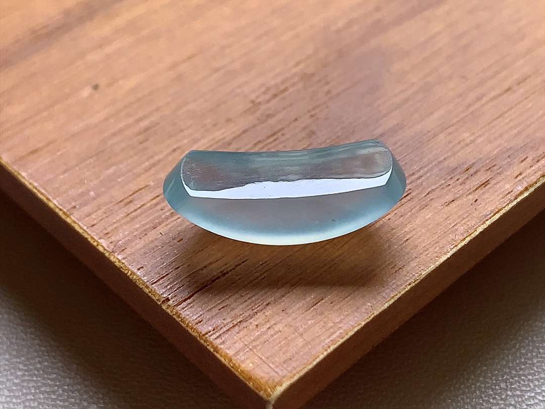 ️ 玻璃种天空蓝马鞍，底色漂亮，冰透起光感，无裂，尺寸19.2/6/6，超值