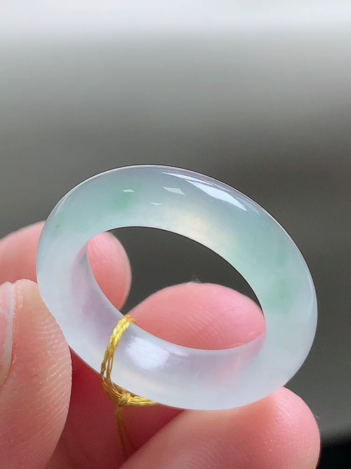 冰种飘花指环，无裂，尺寸16.3/5.6/3.7，12号，№:y271044  23