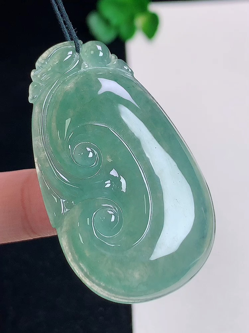  冰油青如意，无裂，尺寸44.5/27.5/6，№;y2717 25