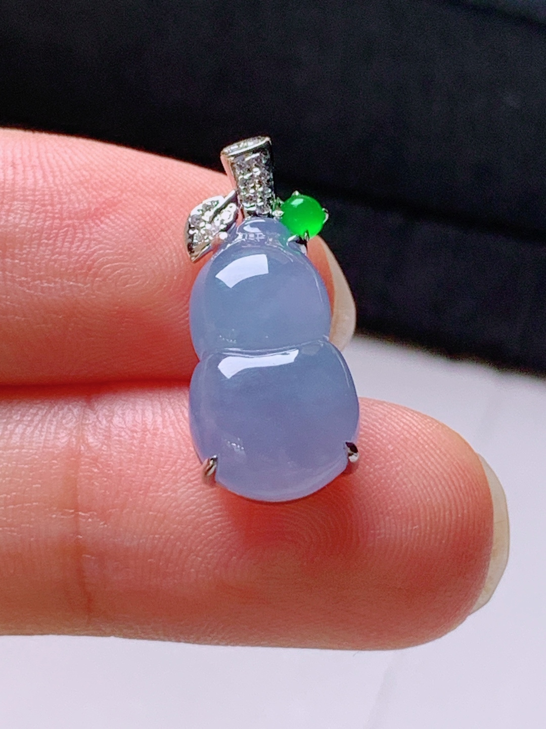 ️ 烟雾紫葫芦吊坠，无裂色正水灵，裸石15.8-9.1-5.521.1-5.8