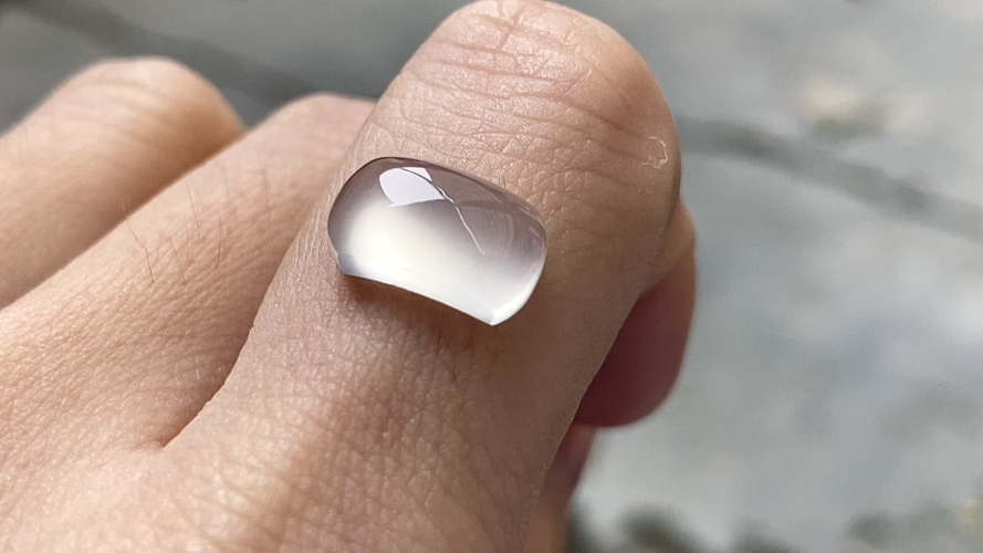 ️ 玻璃种马鞍形，完整，11.3/6.3/4